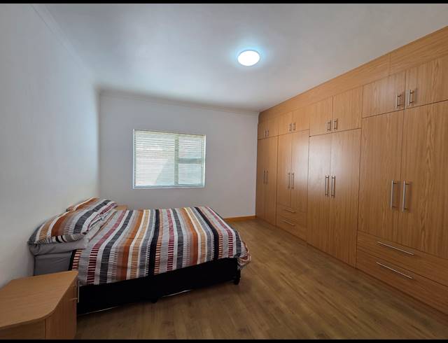 4 BEDROOM HOUSE FOR SALE IN HARBOUR LIGHTS